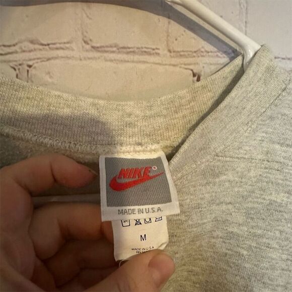 Nike Air Vintage 80s/90s Men's Gray Crew Neck Sweatshirt M Long Sleeve - Picture 4 of 8